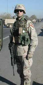 Thumbnail image of LTC David Chesser in Iraq.  Click for a larger version.